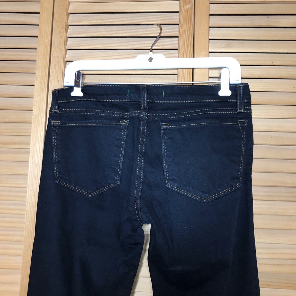 dark wash plain pocket straight leg 27 J Brand